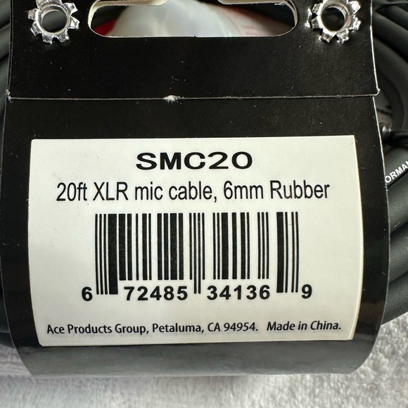 Rode RodeCaster Pro podcast bundle - Picture 8 of 8